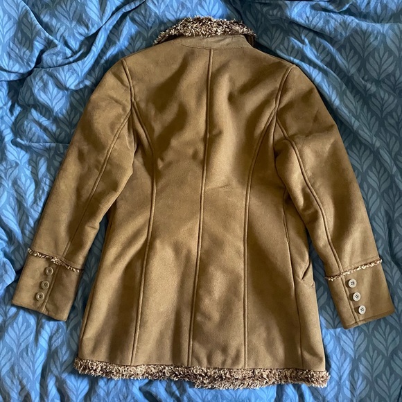 Trench Coat - Picture 2 of 4